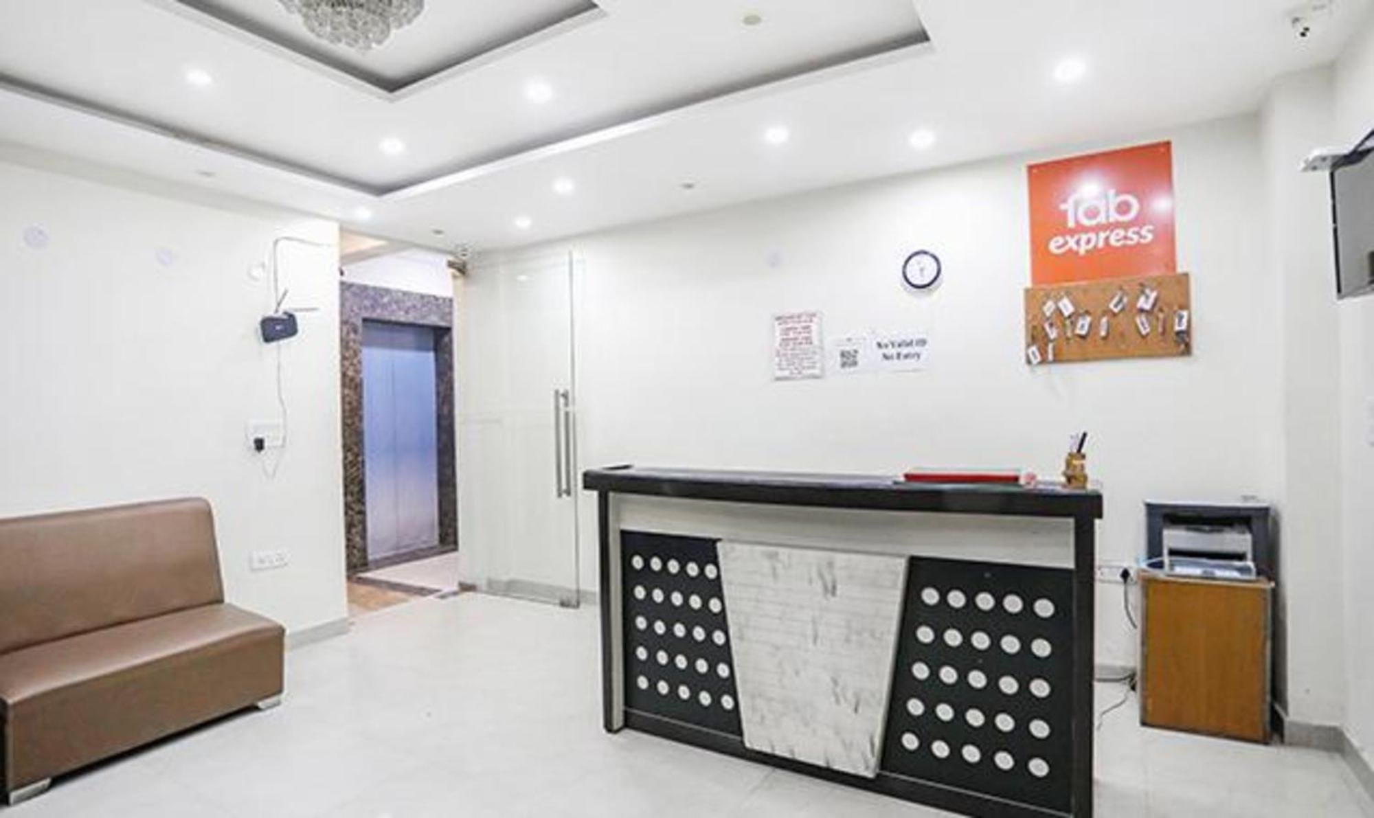 Fabhotel Royal Stay I Greater Noida Exterior foto
